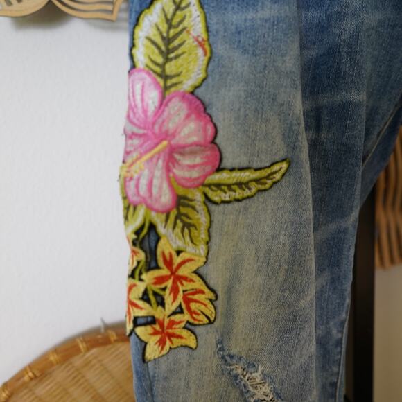 Amiri Distressed Flower Patch Denim Jeans Blue Womens Size 32 - Picture 11 of 11